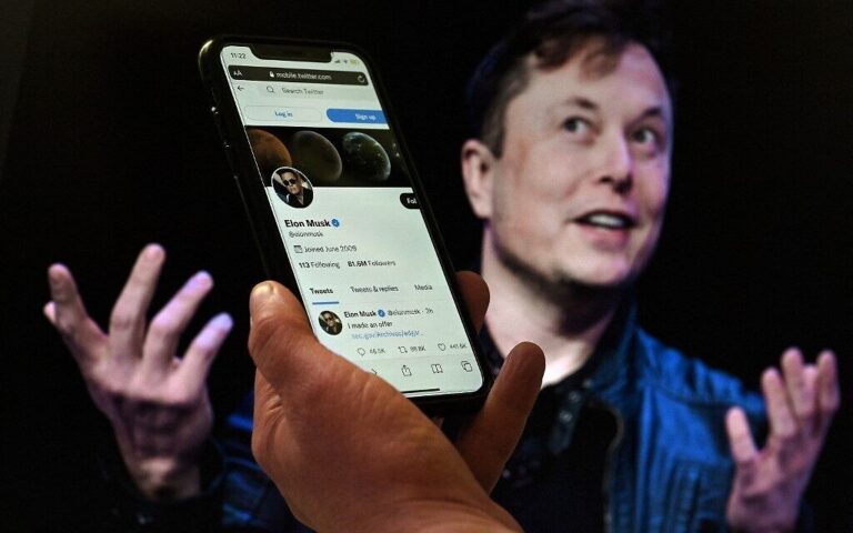 Twitter poursuit Musk pour forcer l'achèvement d'un rachat de 44 milliards de dollars