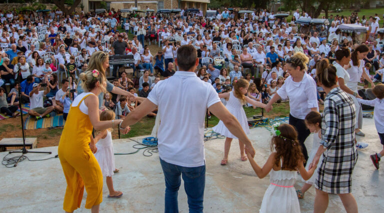 Au kibboutz, Chavouot est l'occasion de se remémorer les heures de gloire du mouvement