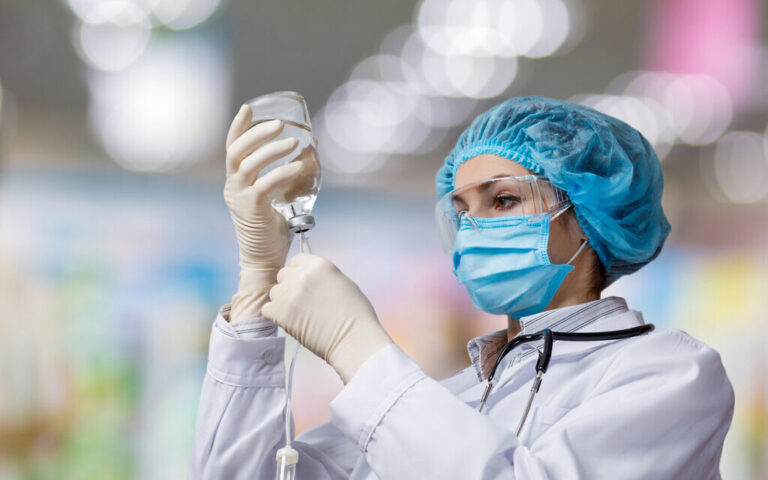 Un médicament anticancéreux israélien 2 en 1 semble prometteur pour stimuler la chimio et l'immunothérapie