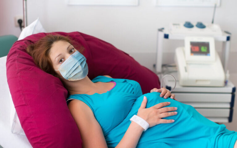 Alors que les fausses craintes persistent, une nouvelle étude israélienne révèle que les injections de COVID ne nuisent pas aux résultats de la FIV