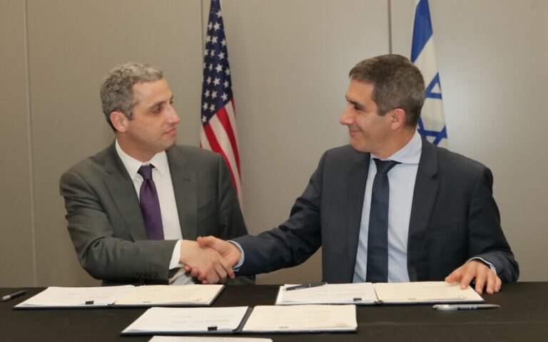 Israël et les États-Unis signent de nouveaux accords de collaboration en matière de cybersécurité pour lutter contre les menaces et renforcer la R&D