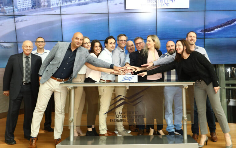 Les entreprises technologiques israéliennes ont levé 25,6 milliards de dollars en 2021 "extraordinaire" - rapport