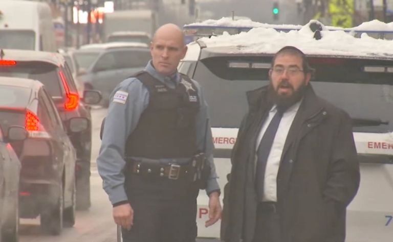À l'approche de Pourim, les attaques antisémites laissent le quartier de Chicago sur les nerfs
