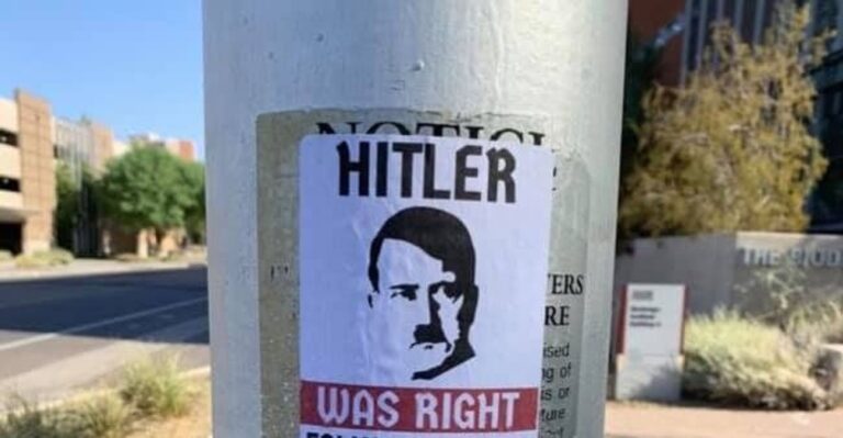 Affiches "Hitler avait raison" postées à l'Arizona State University