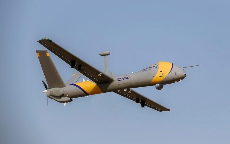Israël devient le premier pays à autoriser les gros drones volant à haute altitude dans l'espace aérien civil