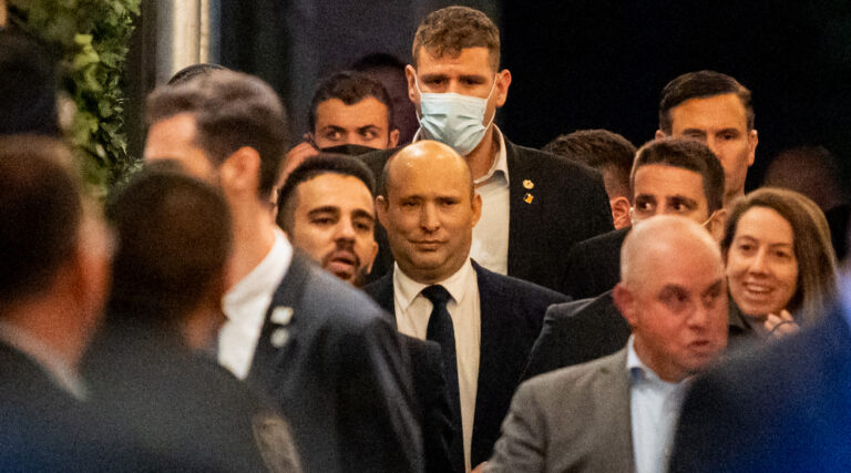 « J'aime beaucoup New York » : Naftali Bennett passe ses vacances juives à la synagogue de l'Upper East Side