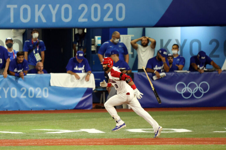 La course olympique de baseball de l'équipe d'Israël se termine après la défaite en 9e manche contre la République dominicaine