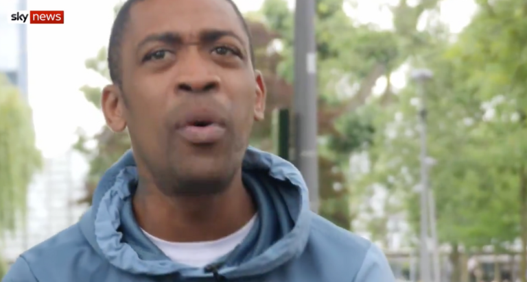 Le rappeur Wiley s'excuse pour ses commentaires sur les Juifs, puis en propose plus