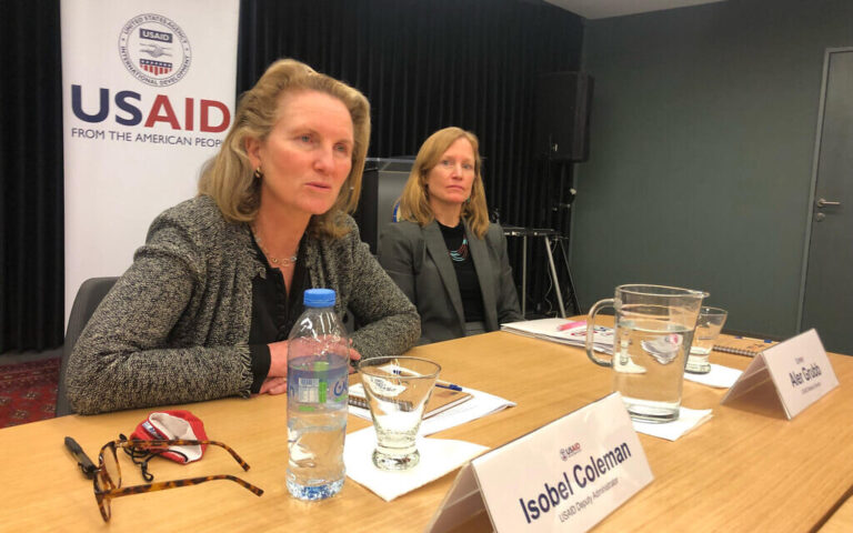 Les États-Unis allouent 5,5 millions de dollars aux entreprises israéliennes et palestiniennes et aux femmes entrepreneurs