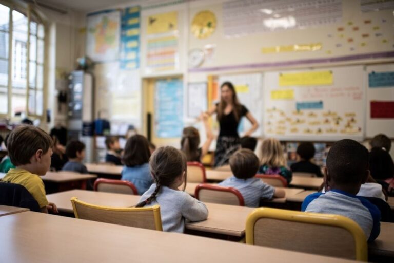 Les enfants de l'école de ma fille ont été forcés de reconstituer l'Holocauste