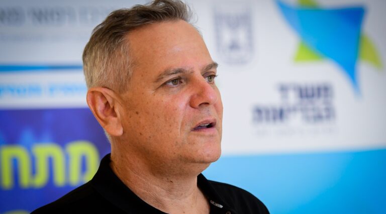 Quelques jours après que les États-Unis ont mis fin au droit à l'avortement, Israël assouplit les restrictions sur l'interruption des grossesses