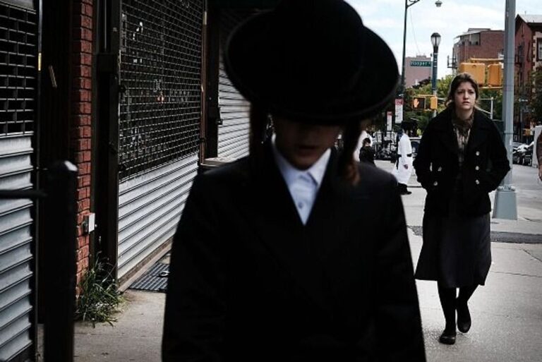 Un homme orthodoxe agressé par trois inconnus au coin d'une rue de Brooklyn