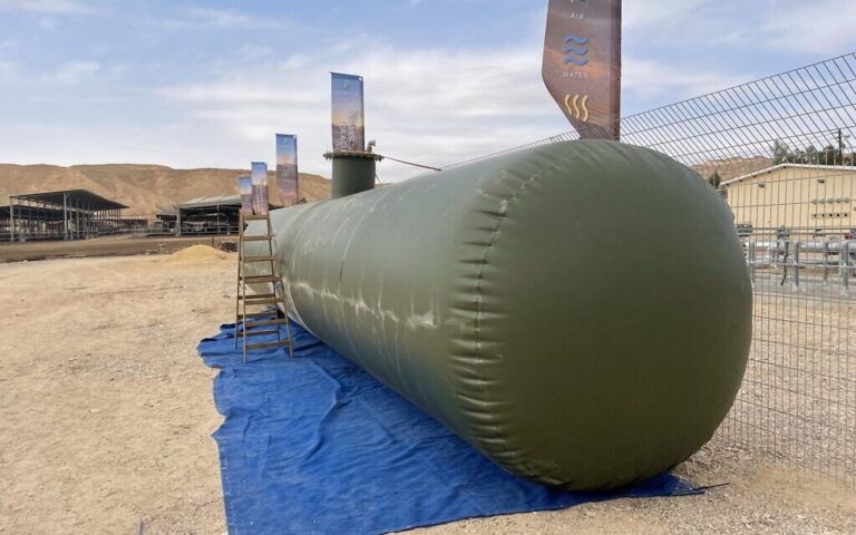 IEC signe un accord de 8 millions de dollars avec une entreprise qui utilise l'air et l'eau pour stocker de l'énergie