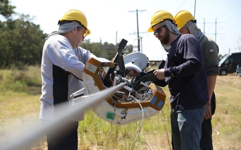 Au milieu du scandale, Facebook dévoile ses efforts pour offrir un accès Internet rapide à des milliards de personnes