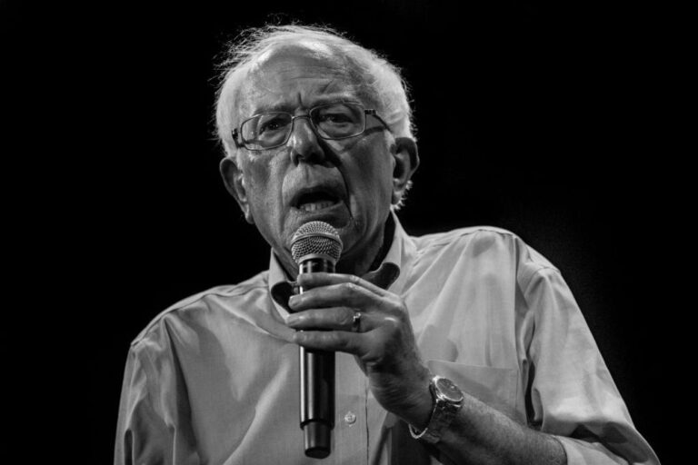 Forum : Un guide de notre couverture de l'éditorial sur l'antisémitisme de Bernie Sanders
