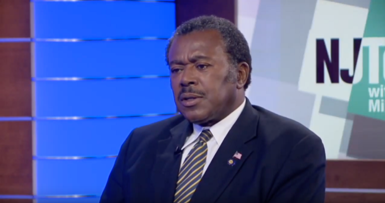 La NAACP du New Jersey suspend un responsable pour avoir critiqué des juifs hassidiques lors d'un forum communautaire