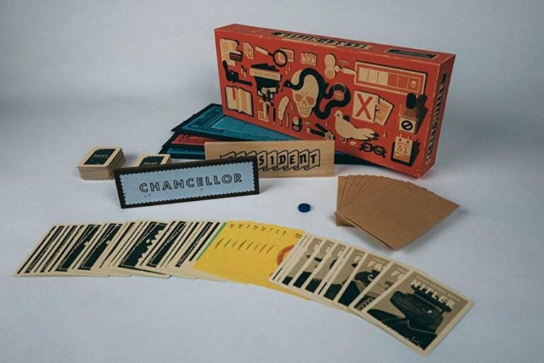 Le jeu de société Secret Hitler retiré de 3 magasins de Montréal