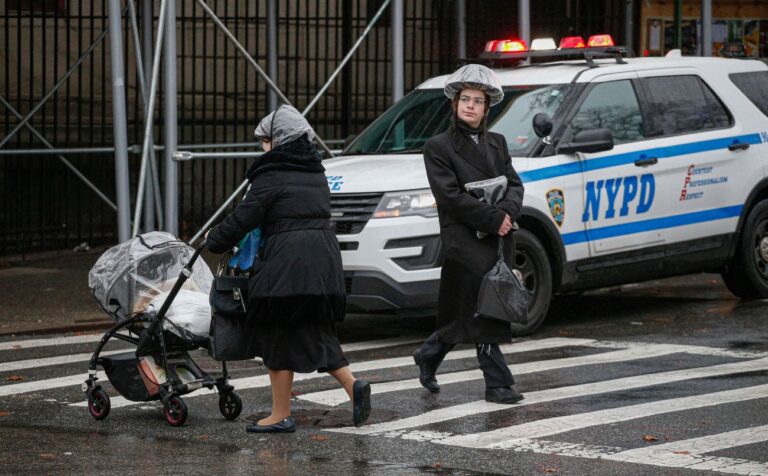 Les démocrates de New York condamnent les attaques antisémites, mais admettent qu'ils ne savent pas pourquoi elles se produisent