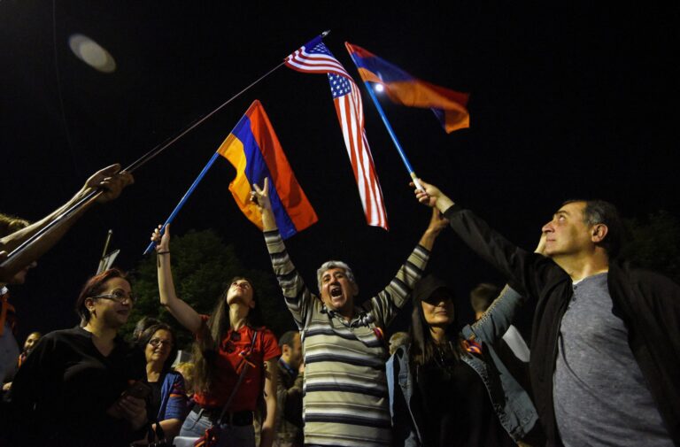 Les groupes juifs ont salué la désignation par Biden d'un génocide arménien.  Il n'en a pas toujours été ainsi.