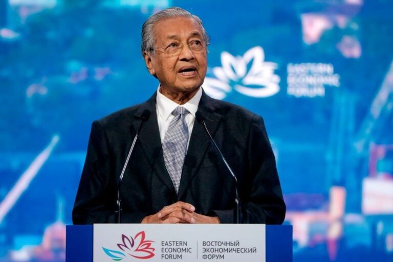 Mahathir Mohamad, premier ministre malaisien antisémite, démissionne