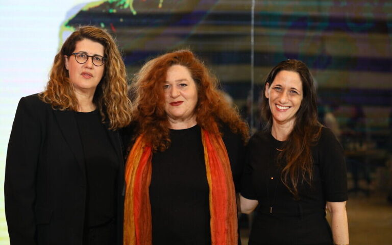 Miss Fix the Universe : un "concours" alternatif en Israël met en lumière la beauté des idées