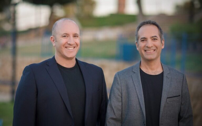 Un nouveau laboratoire d'innovation réunit des géants pharmaceutiques et biotechnologiques pour la thérapeutique de l'IA