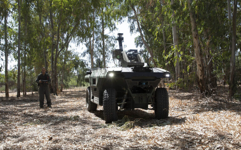 Une firme israélienne dévoile un robot armé autonome pour patrouiller les zones de combat et les frontières