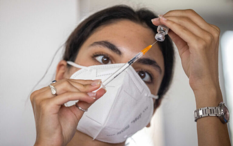 Les anticorps anti-COVID durent plus de 4 mois chez 87% des patients atteints de cancer: médecins israéliens