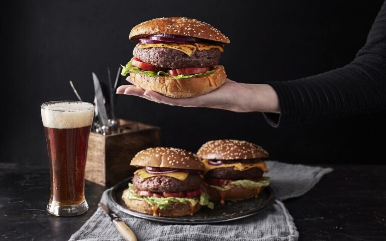 Alternative beef burgers made of plant-based materials by Redefine Meat. (Courtesy, Redefine Meat)
