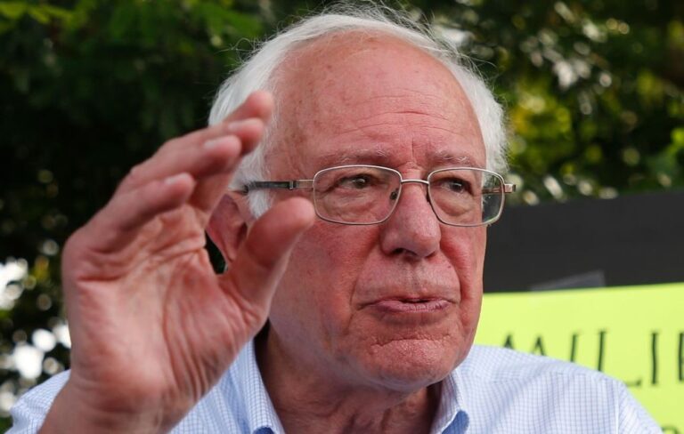 Bernie Sanders insiste sur le fait qu'il n'est pas un juif grincheux qui se déteste
