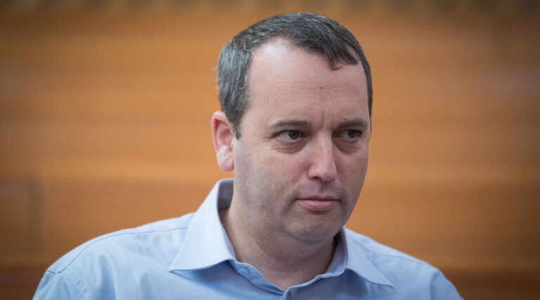 C'est officiel : Gilad Kariv sera le premier rabbin réformé au parlement israélien