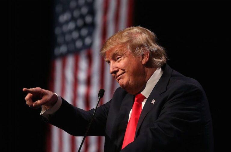 « Je suis #DisloyalToTrump » : les Juifs applaudissent le président sur Twitter