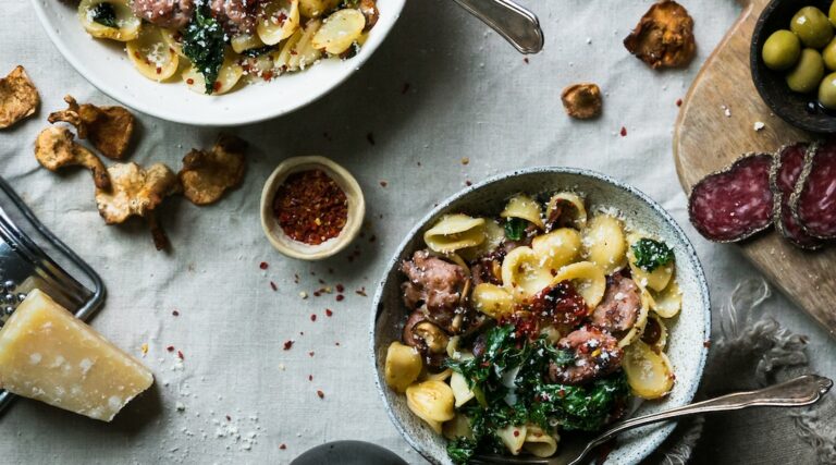 La nouvelle norme gastronomique : au lieu de voyages et de visites, des leçons vidéo individuelles avec un chef