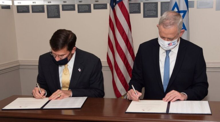 Après les assurances américaines, Netanyahu et Gantz abandonnent leurs objections aux ventes militaires aux EAU