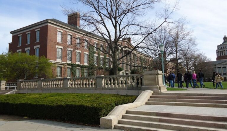 Des dépliants antisémites trouvés dans un bureau sur le campus de l'Université de Rochester