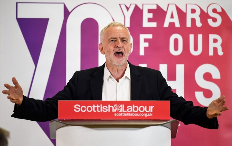 Je m'en fous si Jeremy Corbyn est un antisémite - il devrait quand même démissionner