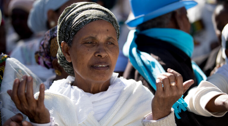 L'Université de Tel Aviv lance un programme universitaire pour préserver la connaissance de la Bible juive éthiopienne