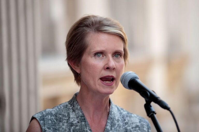 Le Parti démocrate de New York accuse Cynthia Nixon de silence sur l'antisémitisme