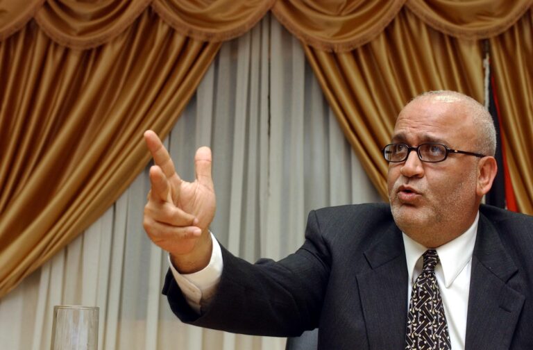 Le négociateur de paix palestinien Saeb Erekat testé positif au coronavirus