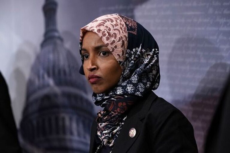 Omar accusé d'antisémitisme suite à une affirmation selon laquelle l'AIPAC paie le Congrès pour être pro-israélien