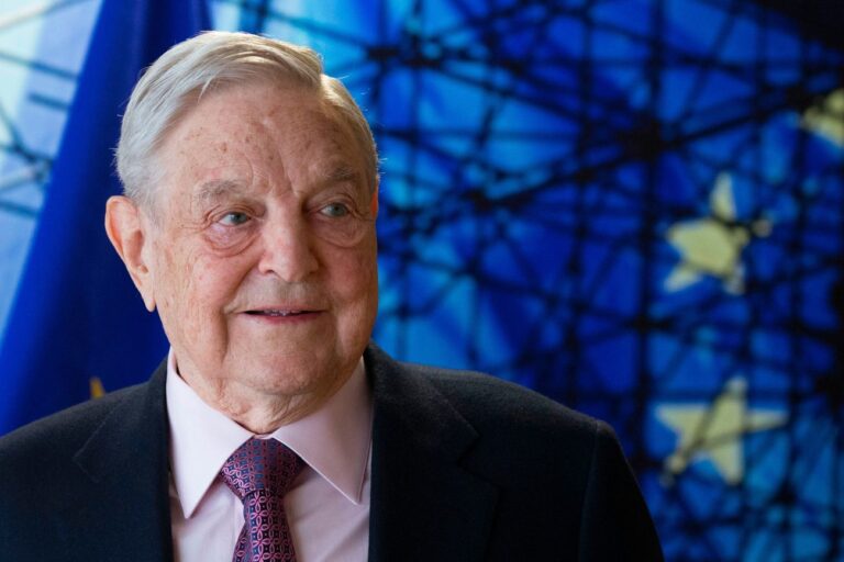 Une agence américaine s'excuse d'avoir qualifié Soros de "juif non pratiquant à la morale flexible"