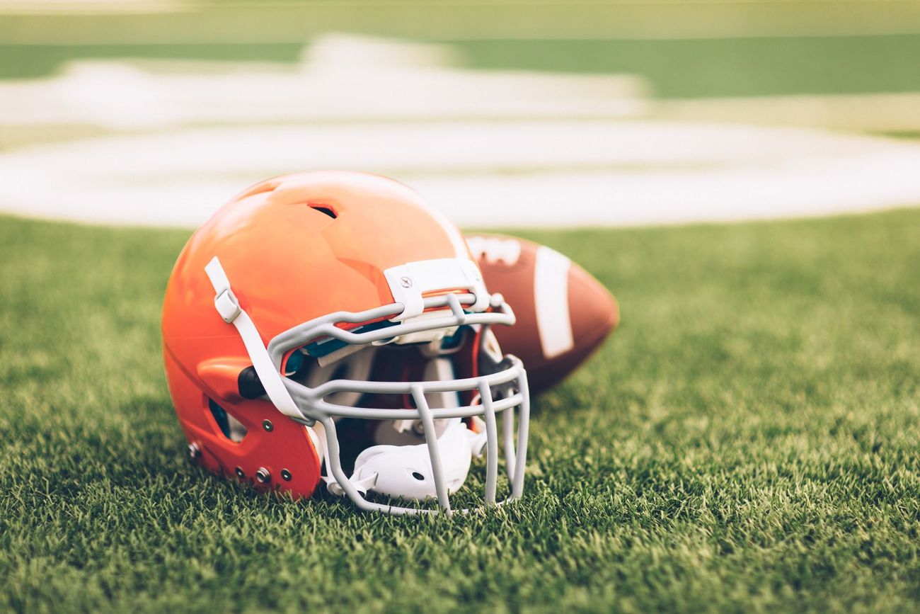 Baptist College nie avoir refusé d'embaucher un entraîneur de football pour "sang juif"