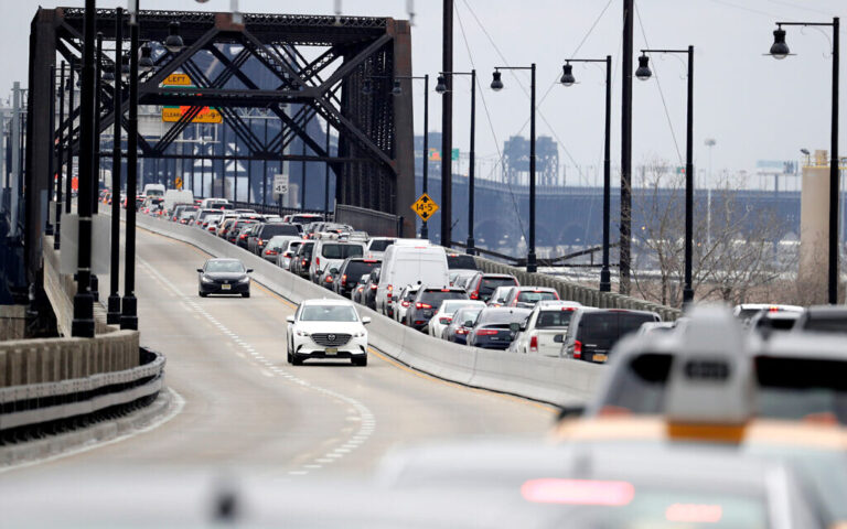 La société de données automobiles Otonomo entrera en bourse à Wall Street à une valorisation de 1,4 milliard de dollars