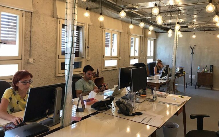 Propulsé par la pandémie, Fiverr annonce une augmentation de 77 % de ses revenus en 2020 à 190 millions de dollars