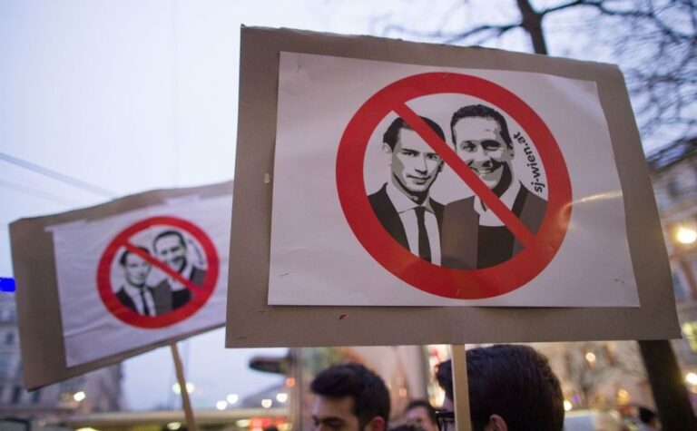 Recueil de chansons antisémites lié aux dirigeants d'extrême droite autrichiens