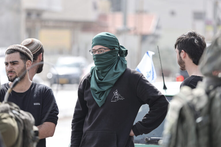 Alors qu'Israël est sous le choc d'une attaque violente contre les Palestiniens, le leadership des colons reste impassible