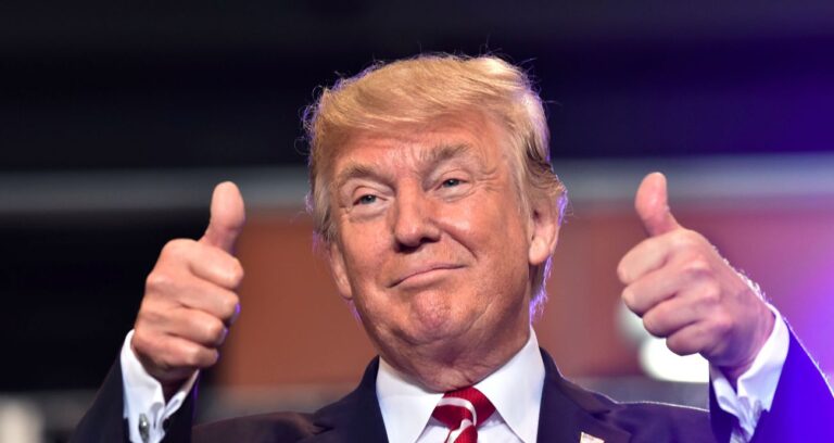 Abe Foxman craint qu'une "catastrophe majeure" ne fasse basculer Trump instable