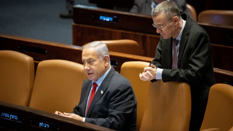 Le gouvernement israélien propose une législation qui pourrait pratiquement éliminer le contrôle judiciaire