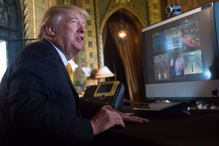 Trump renforce un site de conspiration qui prétend que les Juifs et le Vatican contrôlent le monde