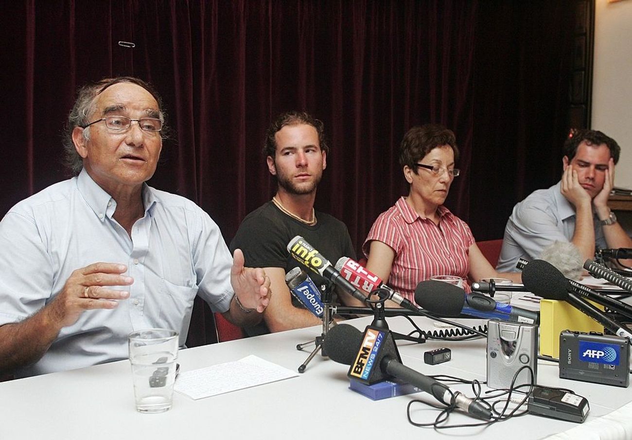 Une famille juive française sauvagement battue à son domicile dans une agression antisémite